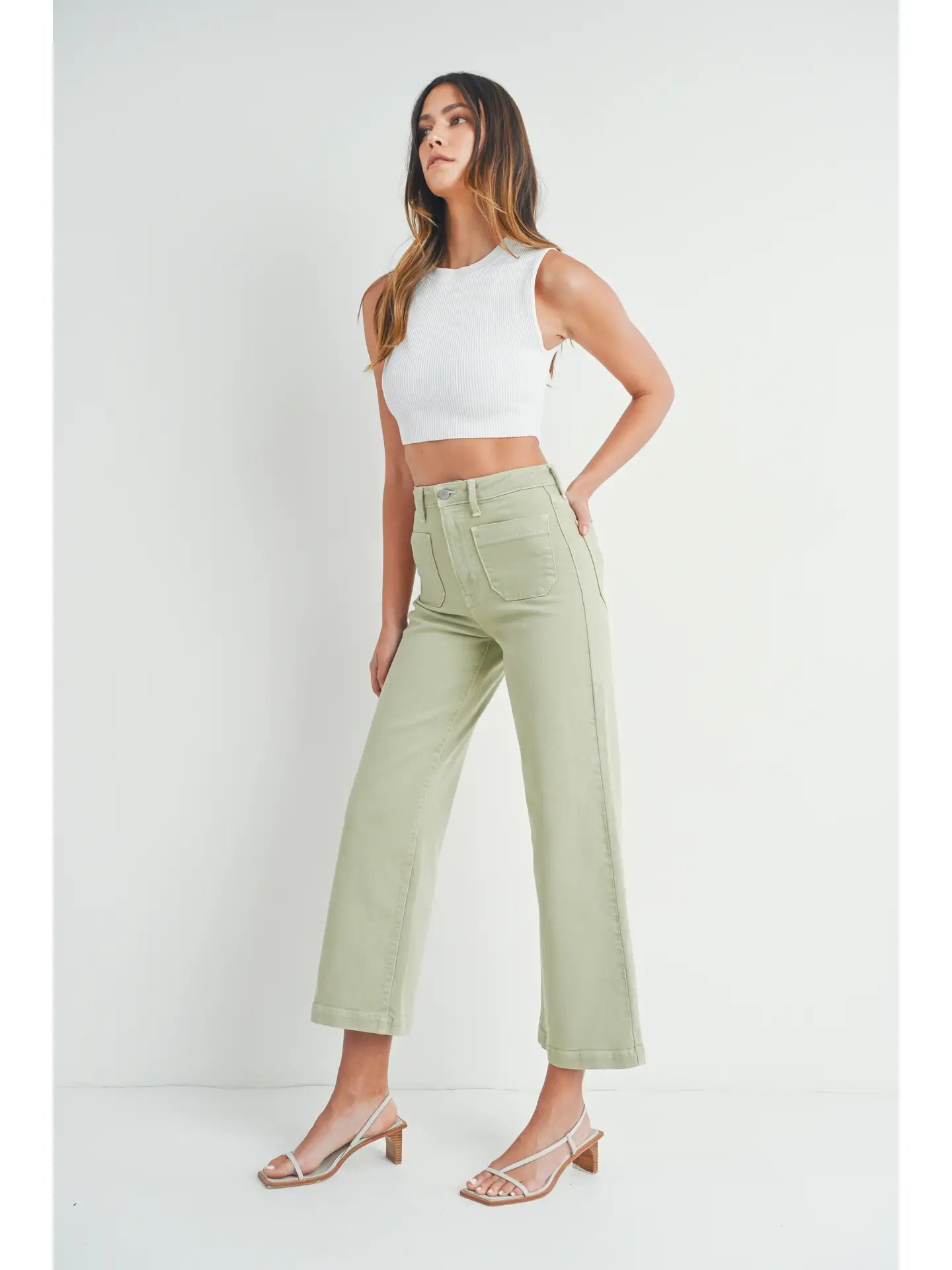 Patch Pocket Wide Leg Jeans